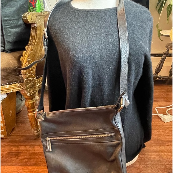 Coccinelle classic black shoulder bag. Vintage - Picture 1 of 3